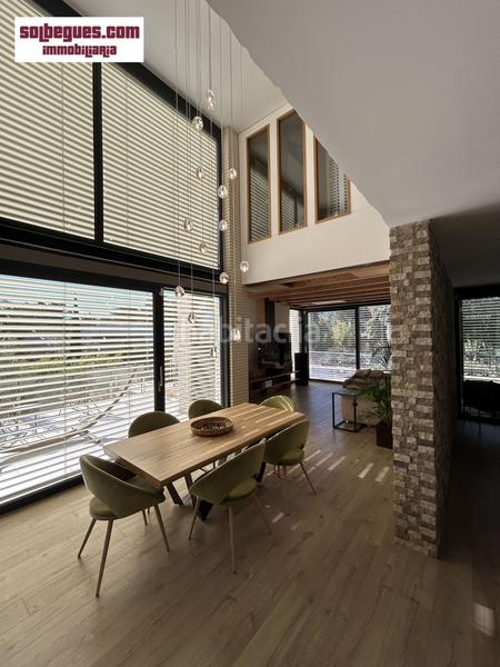 Foto 0bc7ff6a-6157-42a9-9944-a372a478b492. Casa amb calefacció aparcament piscina a Begues