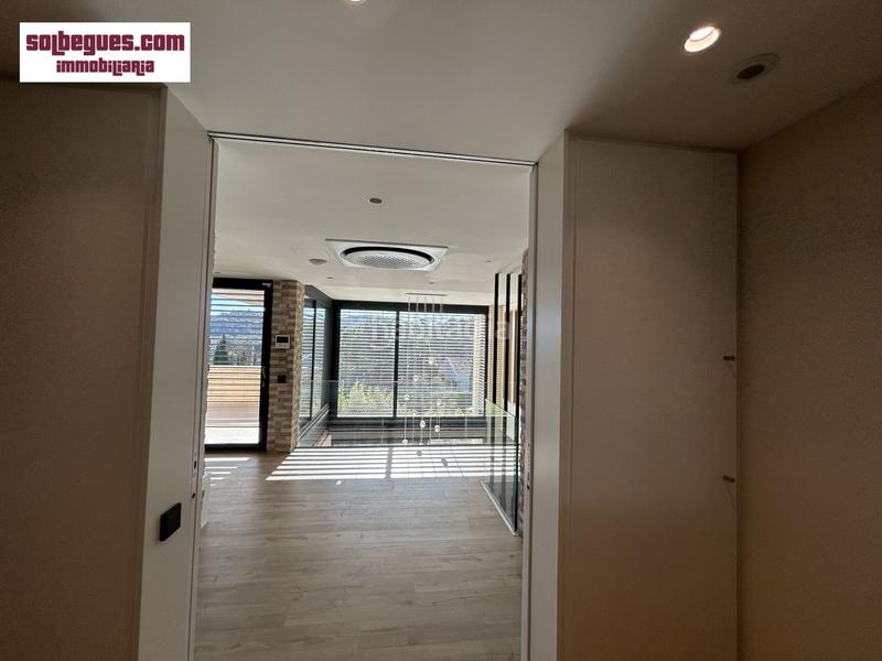 Foto 5a72a6df-345f-49a4-88a0-da3152dee9d4. Casa amb calefacció aparcament piscina a Begues