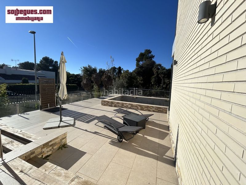 Foto 5fc5d61b-4e8d-48ff-874f-c2183ea34516. Casa amb calefacció aparcament piscina a Begues