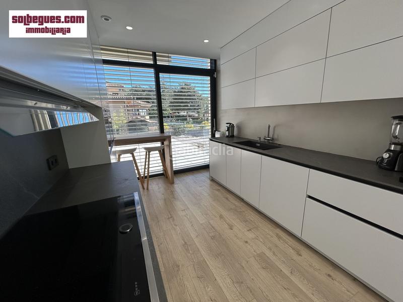 Foto 67112bef-0c02-47ac-820c-6cd59deb5bef. Casa amb calefacció aparcament piscina a Begues