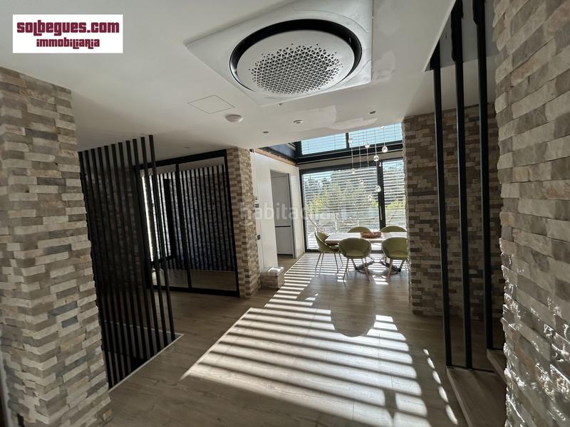 Foto 7b7dfd32-3175-496c-a5ee-30874d73335b. Casa amb calefacció aparcament piscina a Begues