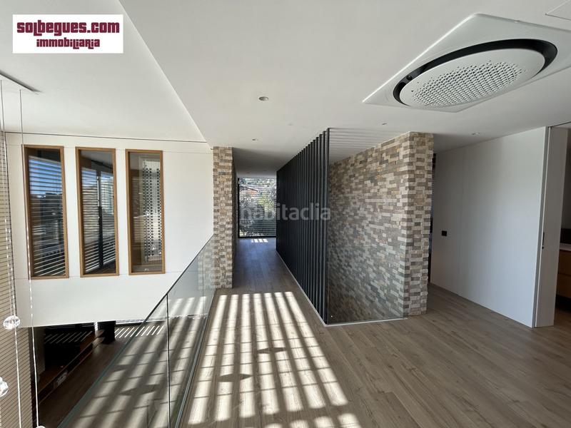 Foto a9bd5fcd-a390-42d5-9cad-f4d22c33461a. Casa amb calefacció aparcament piscina a Begues