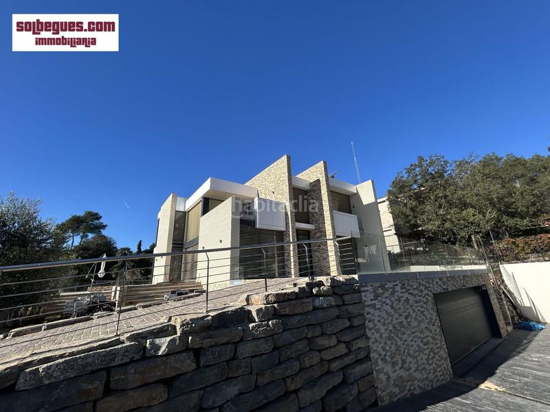 Foto af806bd0-b8c2-4722-af16-17d87214e289. Casa amb calefacció aparcament piscina a Begues