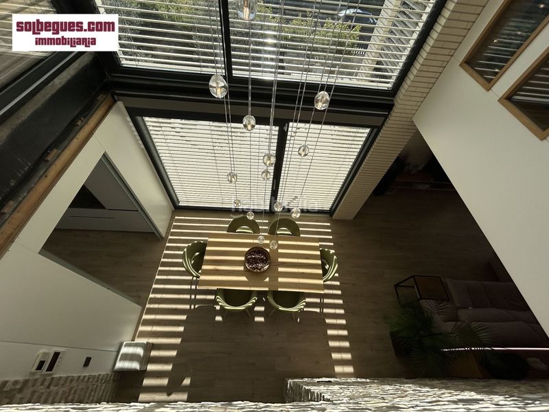 Foto bb1ea219-e87c-4295-9aa9-f2129a881ce1. Casa amb calefacció aparcament piscina a Begues