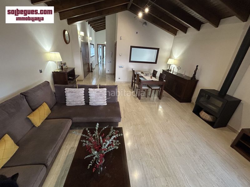 Foto 0a5ba767-23cc-46e5-bbe9-edd42b4f26b1. Casa amb calefacció aparcament piscina a Begues
