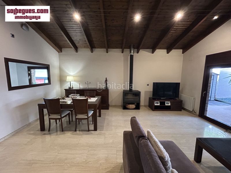 Foto 1414e80c-e71b-4ffe-803a-c1b61d2e483c. Casa amb calefacció aparcament piscina a Begues