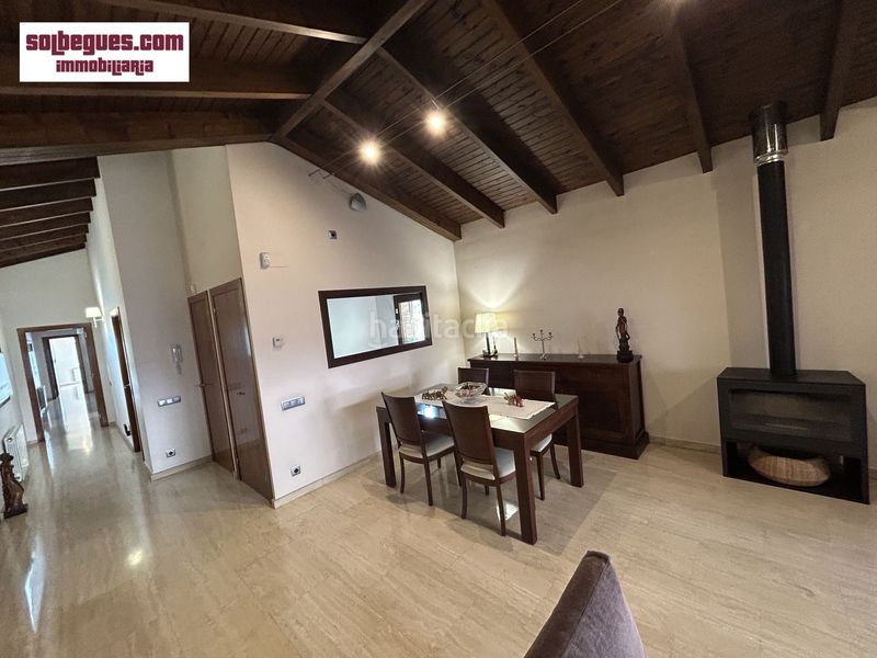 Foto 4ad83037-07fa-4d24-9728-58136d028059. Casa amb calefacció aparcament piscina a Begues