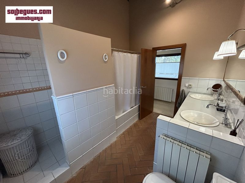 Foto 9d65587a-4deb-4b80-8bae-a2de8fc5c11a. Casa amb calefacció aparcament piscina a Begues