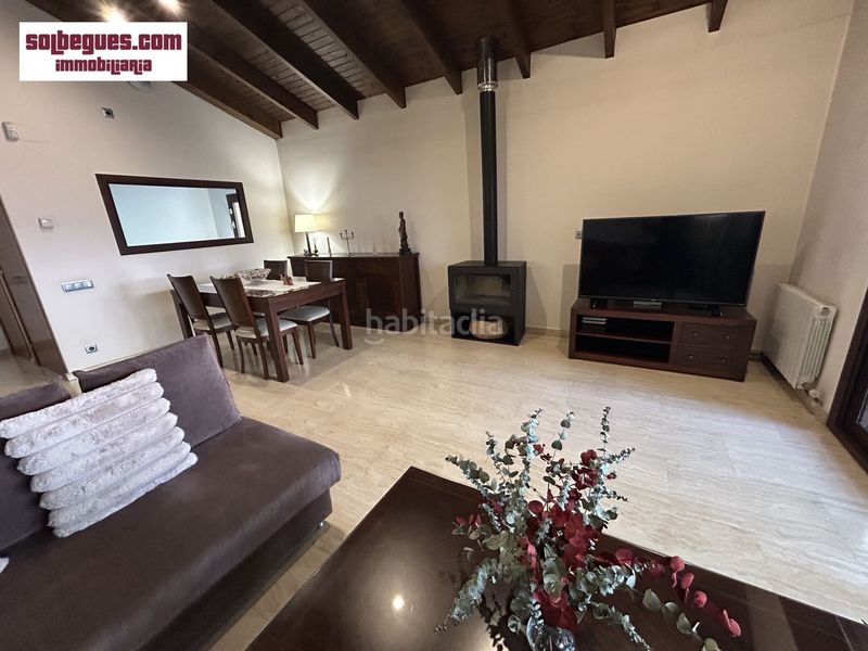 Foto 9e32fa2b-4e09-4098-95fb-e73a619c44e7. Casa amb calefacció aparcament piscina a Begues