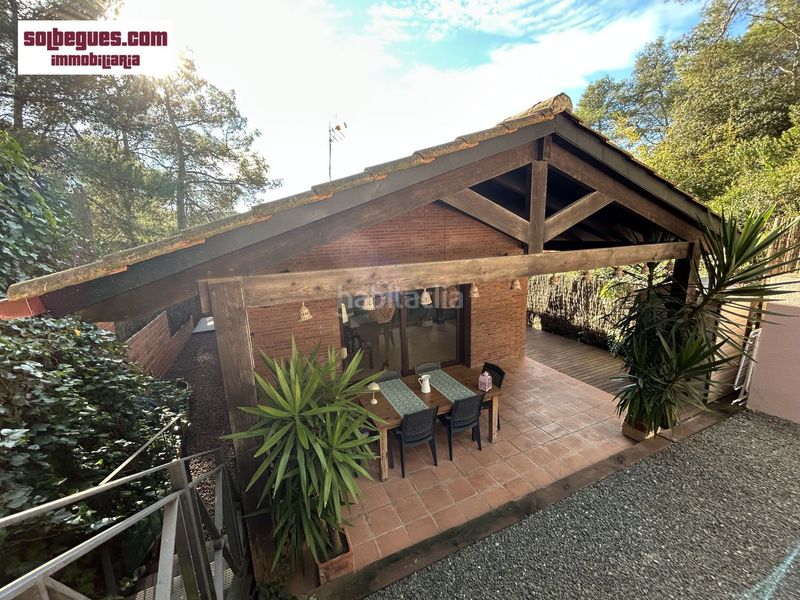 Foto c0de739f-3df2-4542-bf83-e663e7e16691. Casa amb calefacció aparcament piscina a Begues