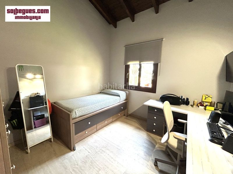 Foto c6443056-d575-443a-8060-6081efb4d28c. Casa amb calefacció aparcament piscina a Begues