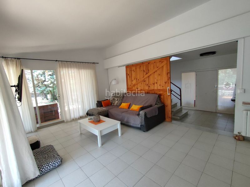 Foto aea9613d-16d0-47e9-9373-6e441a69d261. Casa amb calefacció aparcament a Begues