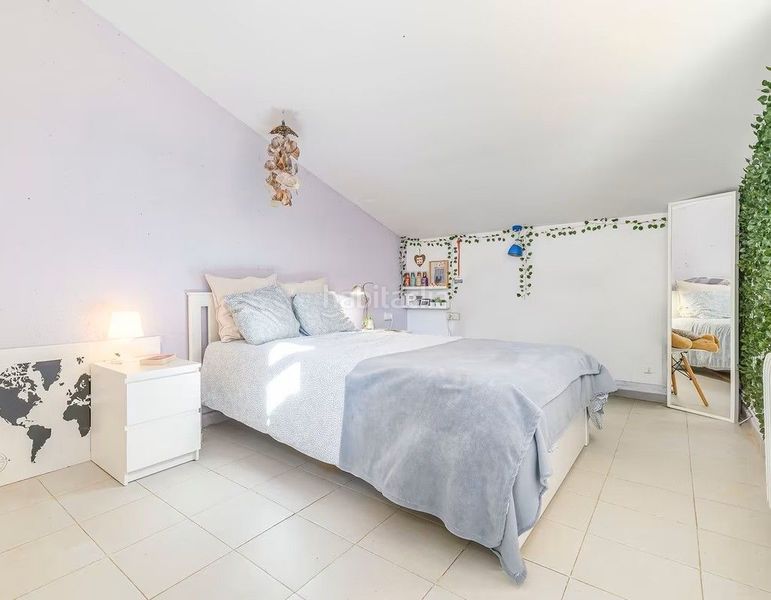 Foto f0e34ceb-45c2-498d-a15d-011e49b9007e. Casa amb calefacció aparcament a Begues