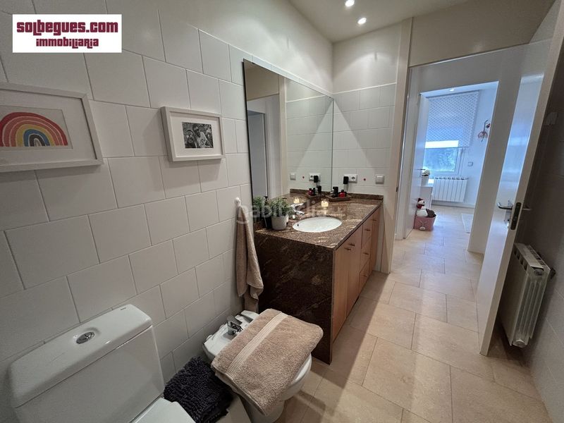 Foto 452861b7-642d-4629-90be-b8779235760c. Casa amb calefacció aparcament a Begues