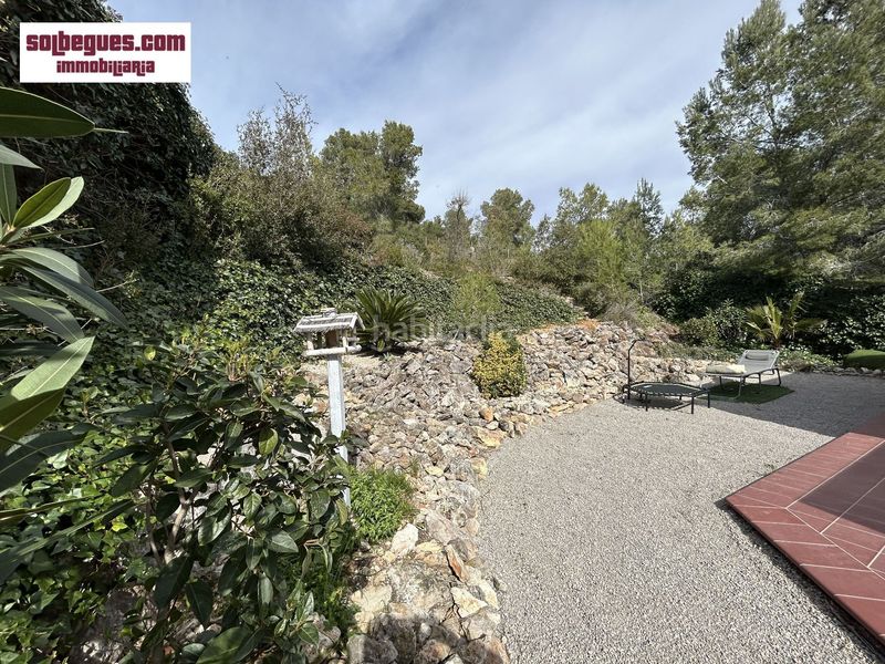 Foto 5402dc43-aba3-43ec-9bd7-1032398abd25. Casa amb calefacció aparcament a Begues