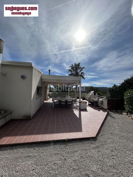 Foto 5b053f95-101d-420b-9471-06f793e5245b. Casa amb calefacció aparcament a Begues