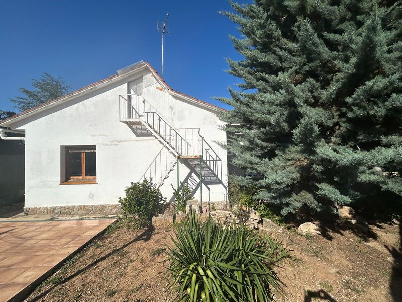 Foto a865aac2-ea8d-44ab-a820-cbf728b9a4b3. Casa amb calefacció aparcament piscina a Begues