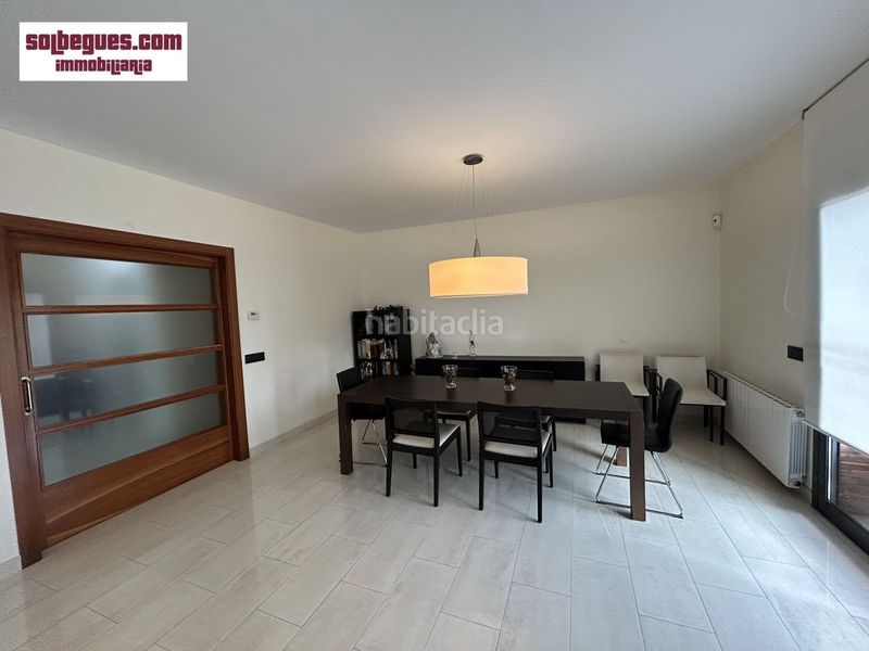 Foto 04969b3a-fb12-499c-8306-491387455ca1. Casa amb calefacció aparcament piscina a Begues