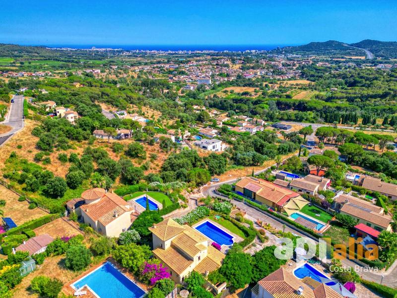 Foto f5d10368-bace-44e2-8f02-5dbad21b76f3. Chalet en Mas Pere-Río de Oro Calonge
