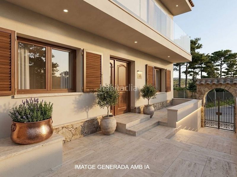 Foto 47605c7f-ec3a-4108-aeec-f7db329221d8. Casa adossada amb xemeneia aparcament a Cabanyes-Mas Ambrós-Mas Pallí Calonge