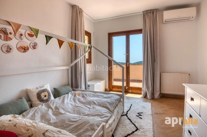 Foto 4a23d2d0-a45a-41b3-98ea-02f24b75bc17. Casa amb xemeneia calefacció aparcament piscina a Calonge