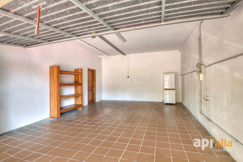 Foto 57dd0710-3668-42fc-a6a9-8ce64b09304e. Casa amb xemeneia calefacció aparcament piscina a Calonge