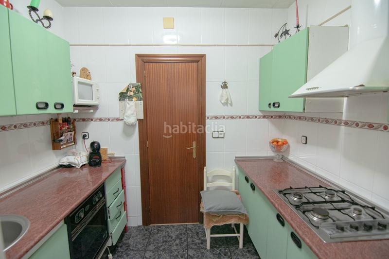 Foto 735ec36e-4782-4539-b6ff-b3f5941a2059. Piso en Trinitat Nova Barcelona