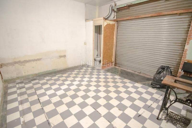 Foto a45af23e-7a79-430e-b498-75ac2a115479. Estudi a Prosperitat Barcelona