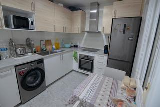 Etagenwohnung  N/a