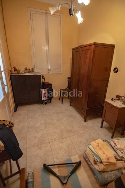 Foto 5db669f6-faf9-495a-9452-9930159ab11c. House in Prosperitat Barcelona