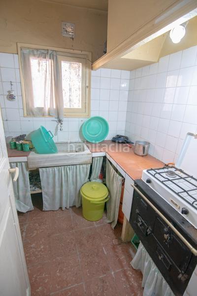 Foto bbdba586-d4b6-42f9-9709-599817f34eec. House in Prosperitat Barcelona