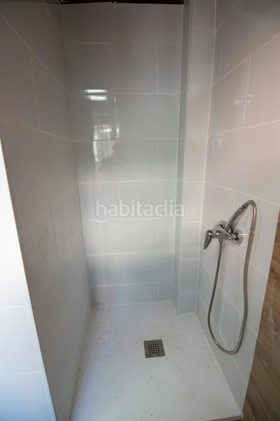 Foto e8b5439d-0e5b-45cd-be3a-1cc022a0ff75. Casa in Prosperitat Barcelona