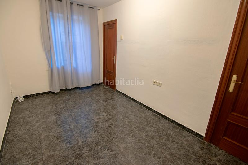 Foto 5358ac91-6a52-4bdc-bc81-20b21daaebc6. Flat in Prosperitat Barcelona