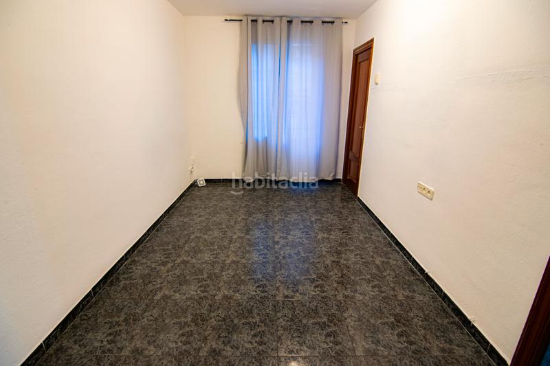 Foto 289ffeb2-c6fe-4d2b-887d-3b44cf4ebb25. Piso en Prosperitat Barcelona