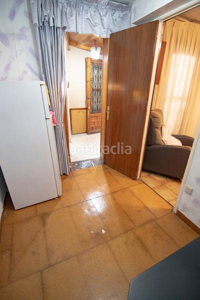 Foto 1313f349-09ce-4ca8-b918-15e6a31cd2f1. Casa a Prosperitat Barcelona