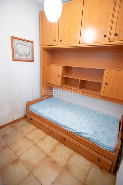 Foto caef8065-3190-4983-a784-ccf6bf0e67fc. Casa a Prosperitat Barcelona