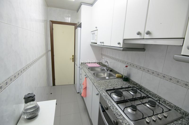 Foto 02ad67d9-8745-4def-9484-3afb7c579de5. Flat in Prosperitat Barcelona