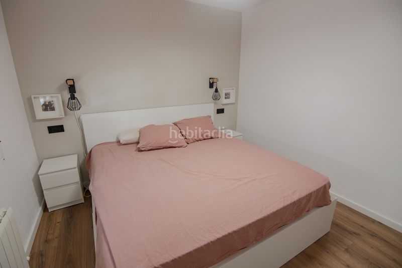 Foto a58d4aaa-5b26-441c-8d9a-e2f1bb6eff86. Àtic amb calefacció a Prosperitat Barcelona