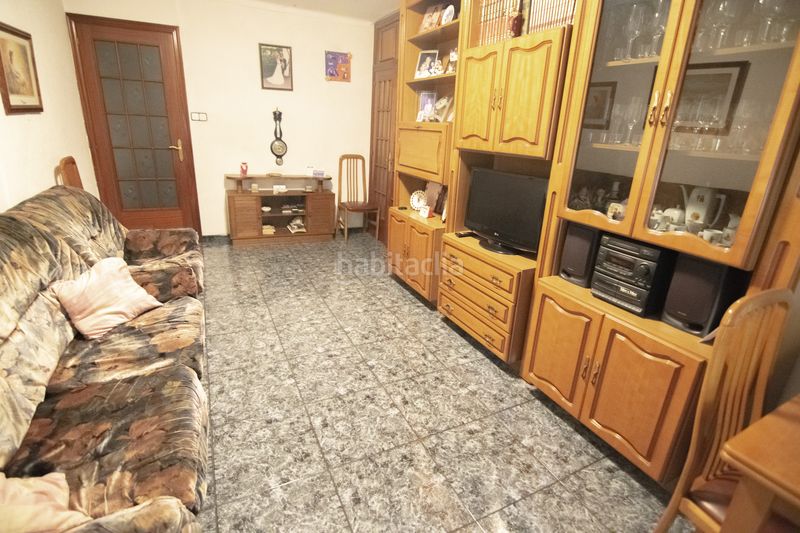 Foto 15e6ad22-45c2-45eb-b703-362b63dfa4c0. Pis a Prosperitat Barcelona