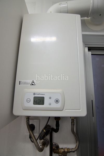 Foto 48fdcfd8-77c9-4317-8a16-caec9e3f5885. Piso en Prosperitat Barcelona