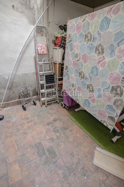 Foto abbb7039-2b1c-4f83-9950-fb07f9d15cb8. Piso en Prosperitat Barcelona