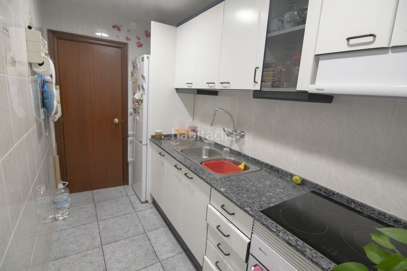 Foto 02e0d852-62ea-4c5d-ab79-def8e5eb5467. Pis a Prosperitat Barcelona