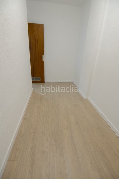Foto 3e52e450-8181-486e-b6b7-e7ec3b7998cb. Piso en El Camp de l´Arpa del Clot Barcelona