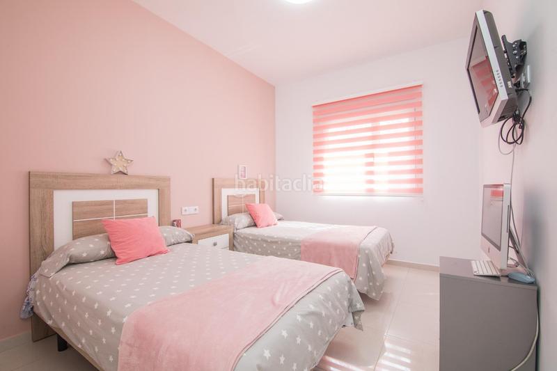 Foto c824e836-d22b-4f71-9236-45176653f684. Casa tu hogar soñado en villamontes vivienda de 3 dormitorios, con parcela privada de 1250 m2 en Sant Vicent del Raspeig
