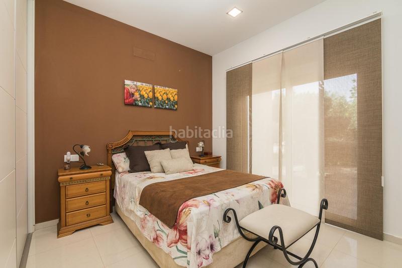 Foto e0b32ebc-27bb-499b-8104-1f8097a0fd32. Casa tu hogar soñado en villamontes vivienda de 3 dormitorios, con parcela privada de 1250 m2 en Sant Vicent del Raspeig