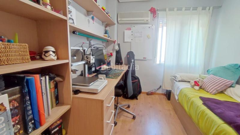 Foto aeacdda7-1d8b-454b-a6b1-1679bc1ee385. Attique dans Benalúa Alicante