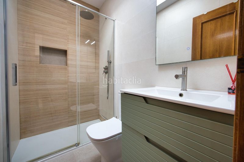 Foto 6a41adca-90ce-4a48-a050-50832101559e. Casa aparellada amb piscina a Bonalba-Cotoveta Mutxamel