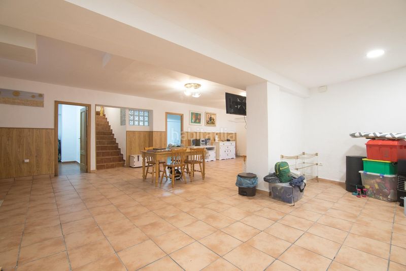 Foto 40e4cb94-1e14-4ef5-86fd-14820292c05d. Casa amb aparcament a Monforte del Cid