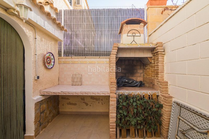 Foto a13f3bfd-c991-4559-ac7c-2aff3c668cfa. Casa amb aparcament a Monforte del Cid