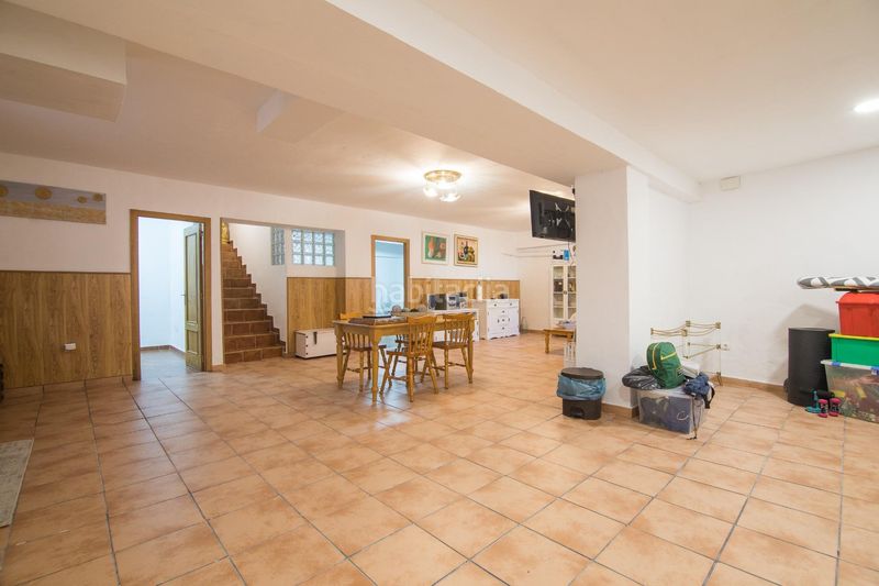 Foto de368625-2d50-409f-bb94-f71594c878ab. Casa amb aparcament a Monforte del Cid